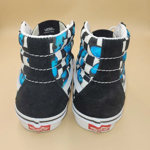 Converse White and Black High-Top Sneakers - Picture 4 of 8